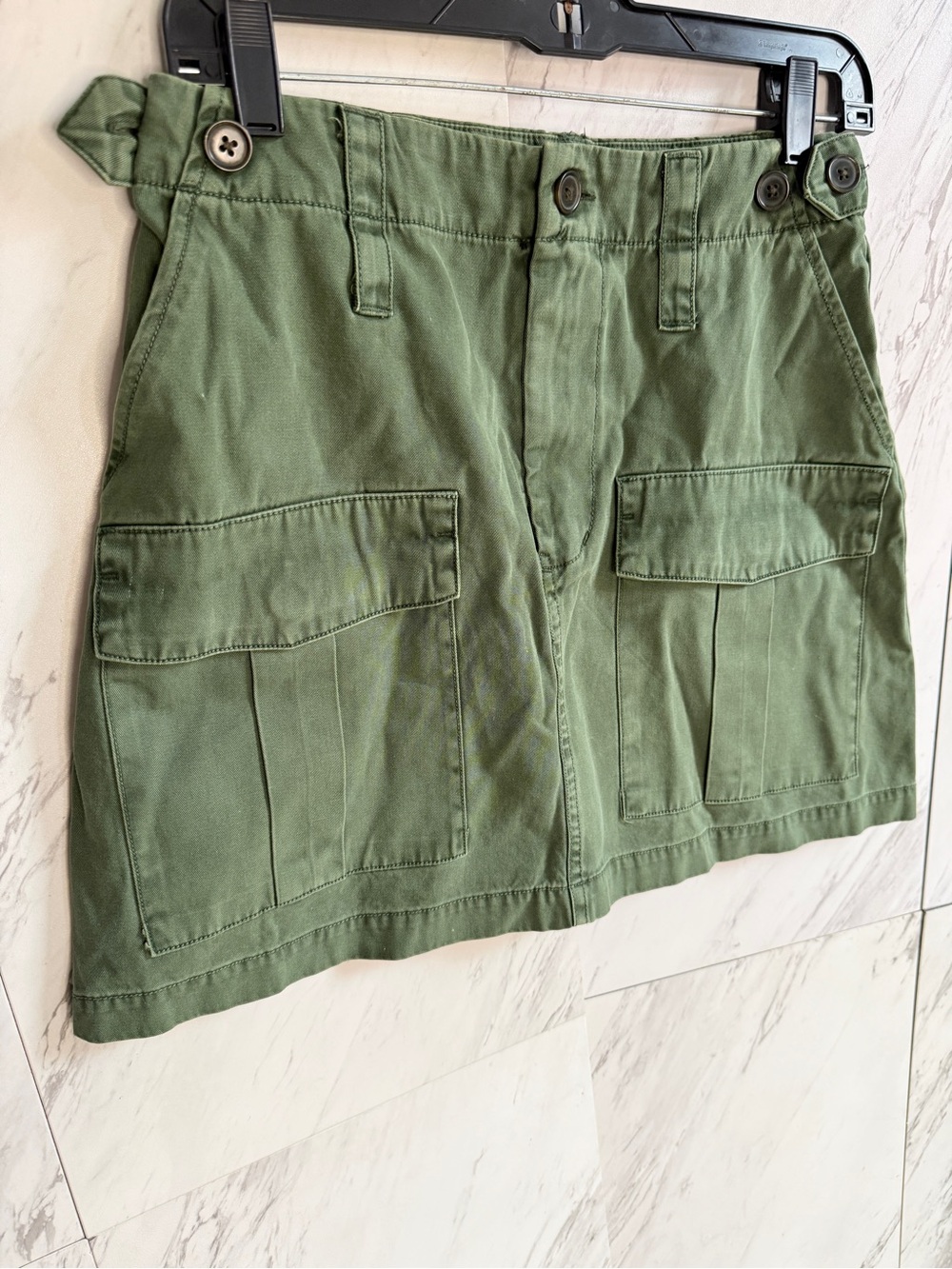 Universal Thread Green Cargo Utility Gorpcore Boho Streetwear Mini Skirt Size 4 - Picture 2 of 5
